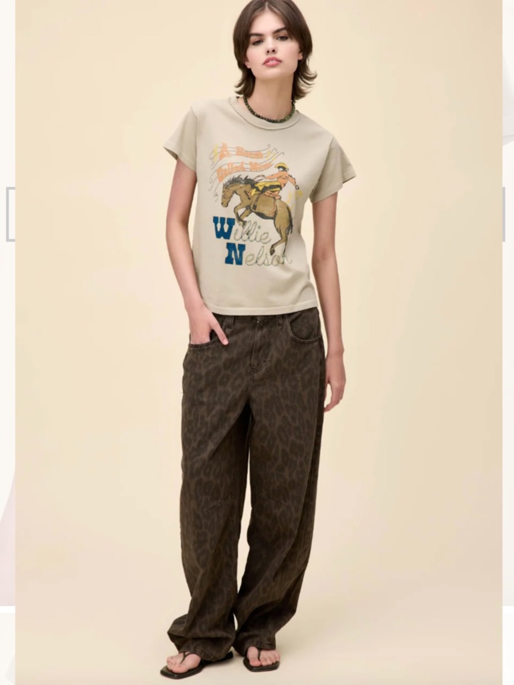 Daydreamer Willie Nelson Horse Called Music Reverse Girlfriend Tee NWT - Picture 10 of 16